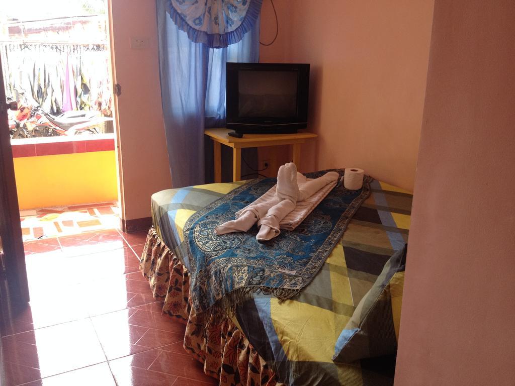 Lagrosa Backpackers Otel Coron Dış mekan fotoğraf