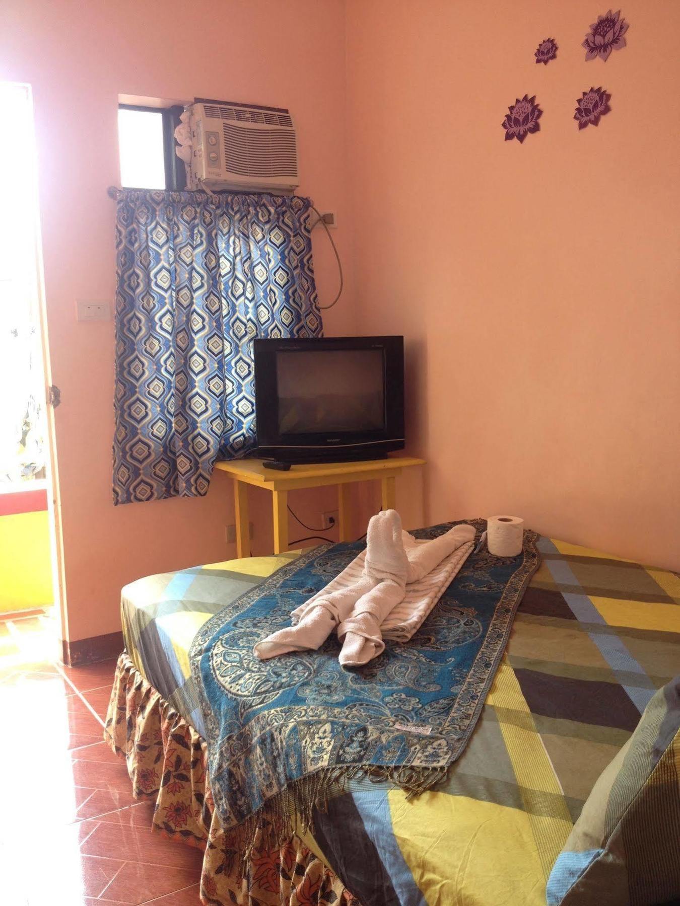 Lagrosa Backpackers Otel Coron Dış mekan fotoğraf
