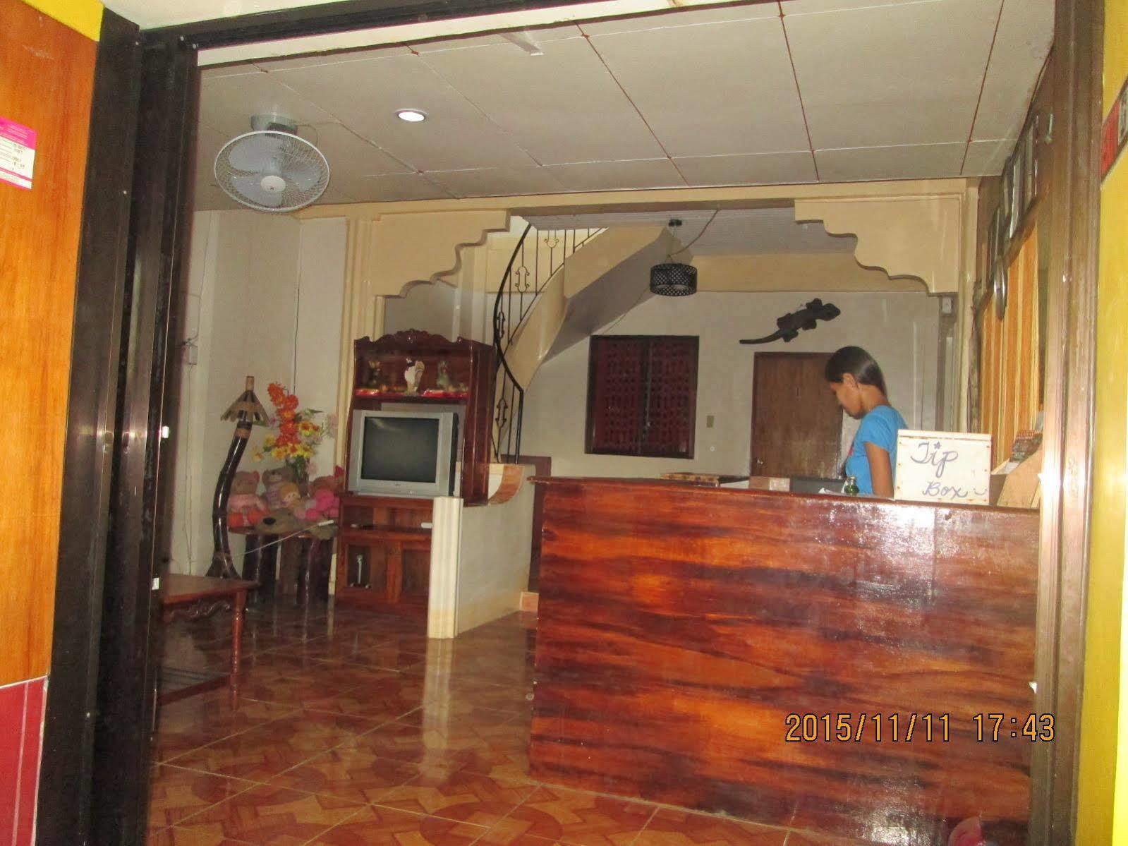 Lagrosa Backpackers Otel Coron Dış mekan fotoğraf